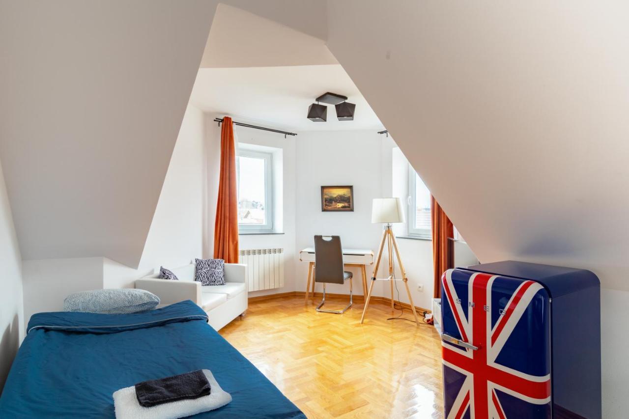 The Castle Suites & Apartment - Free Parking - (Adults Only) Krakow Exterior photo